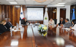 EL SERVICIO NACIONAL DE MIGRACIÓN EN PANAMÁ SE UNE AL CONGRESO MUNDIAL